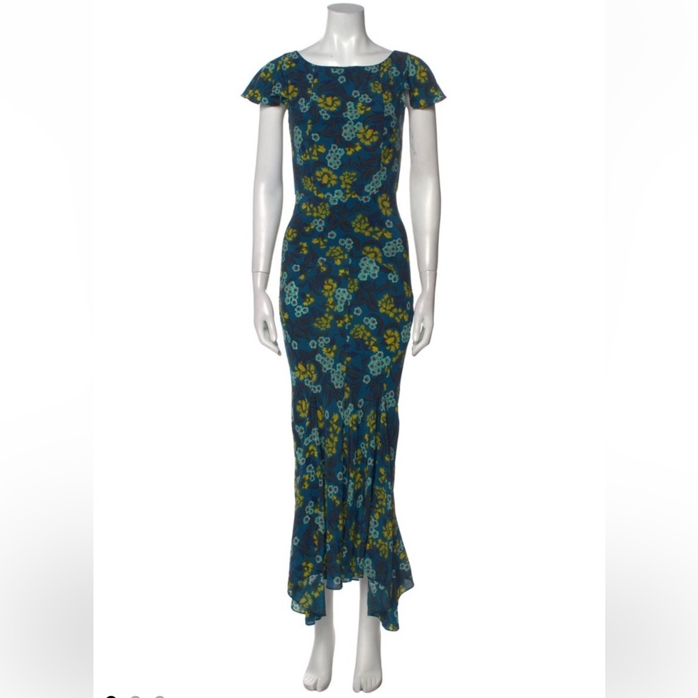 NWOT Saloni Silk Floral Gown size 6